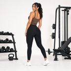 Scrunch Sculpt Legging in Onyx, full length